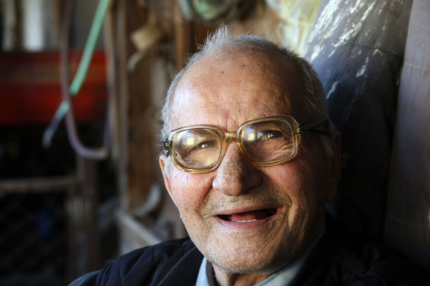 Старцу прети затвор због пуцања на лопова